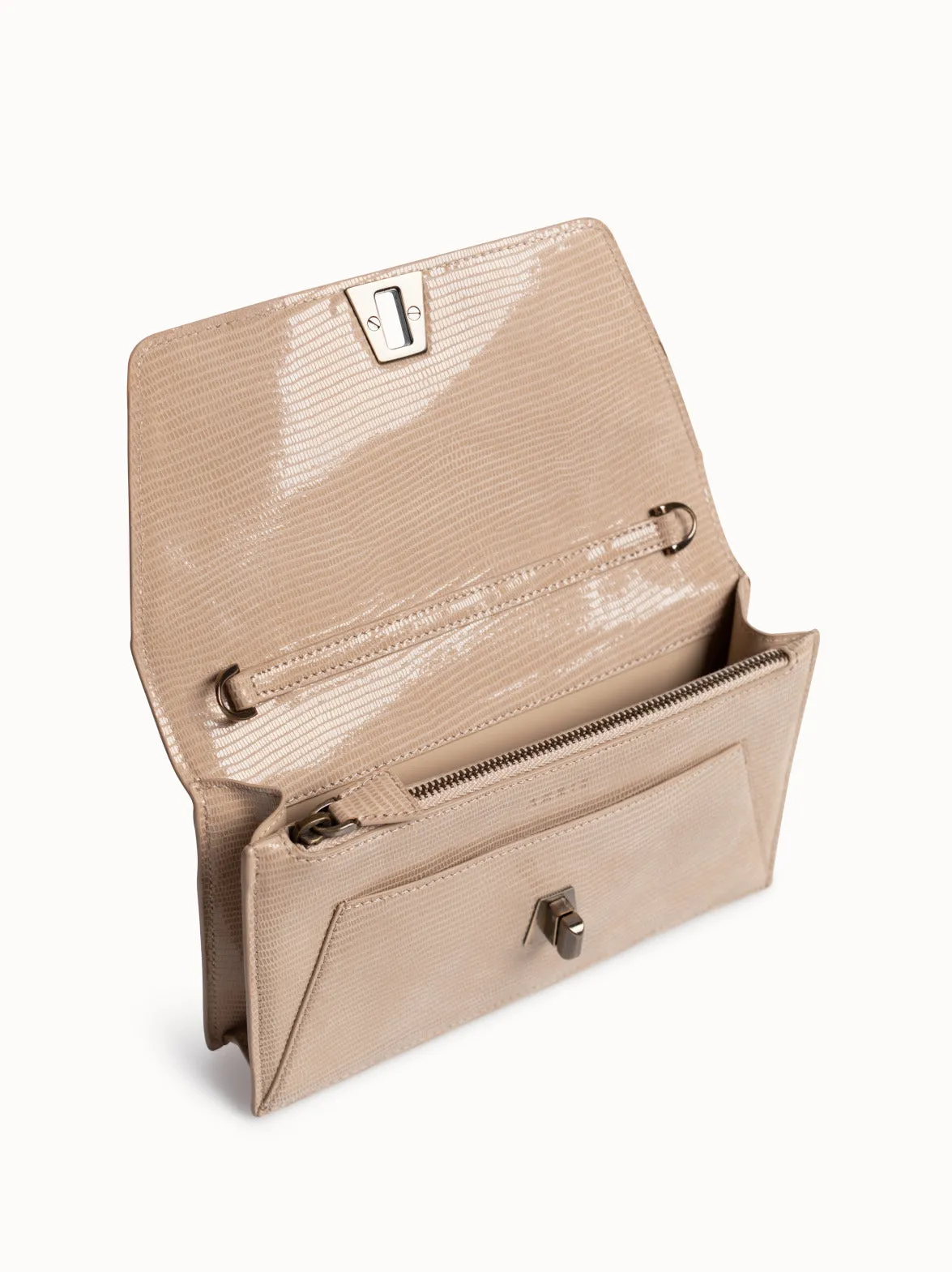 Anouk Envelope Bag With Shiny Lizard Finish