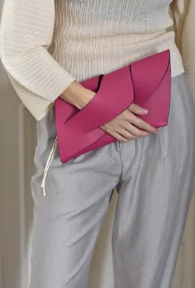 Balance Clutch - Azalea Pink