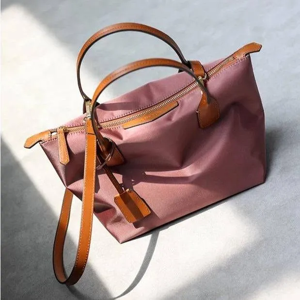 EmTote Shoulder Bag Pink