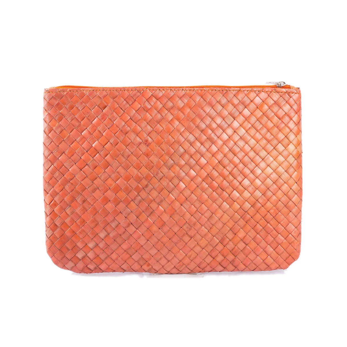 SUMMER ESSENTIALS CLUTCH