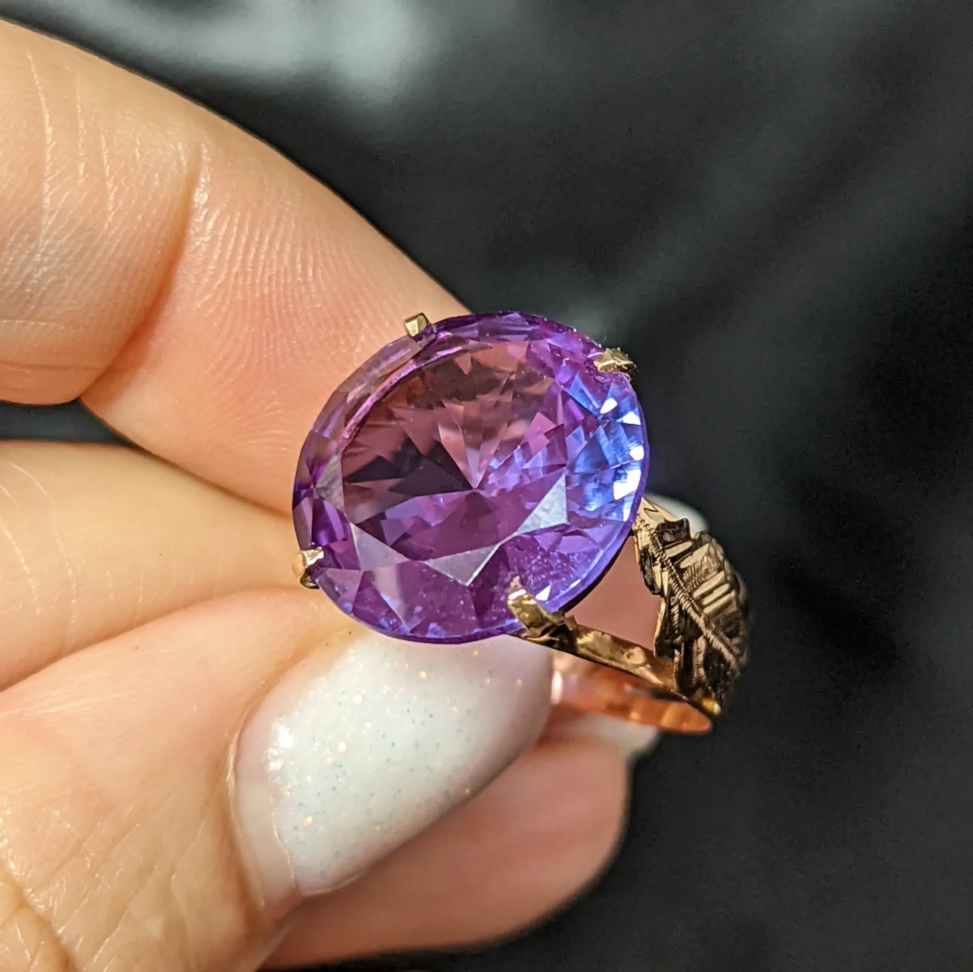 The Helena - Egyptian Lab Created Color Change Alexandrite 14k Gold Cocktail Ring 1976